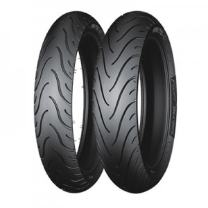 Michelin Pilot Street