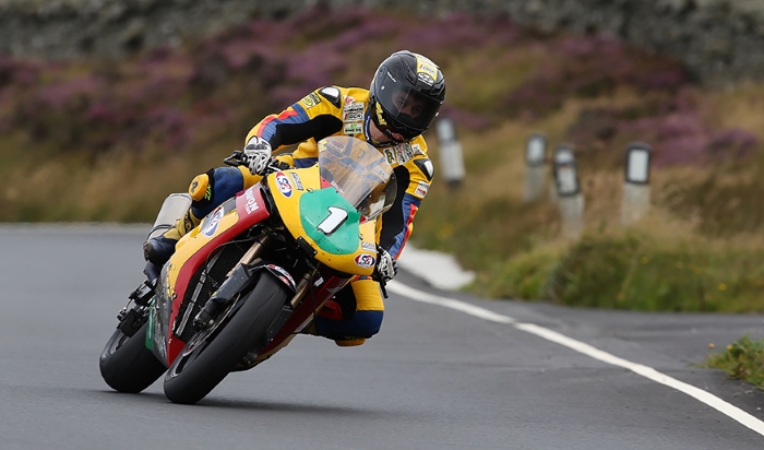 Rob Hodson Manx GP Supertwins