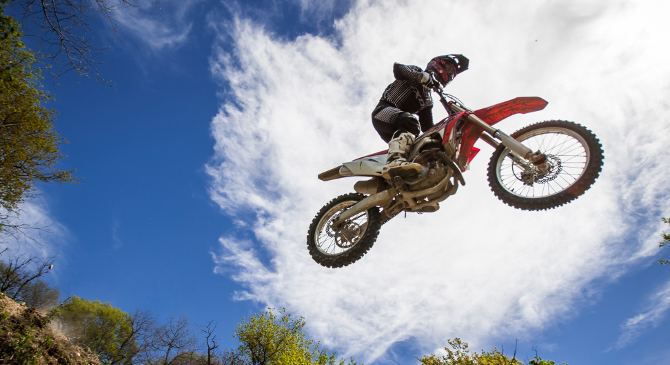 Michelin Starcross 5 UK availability