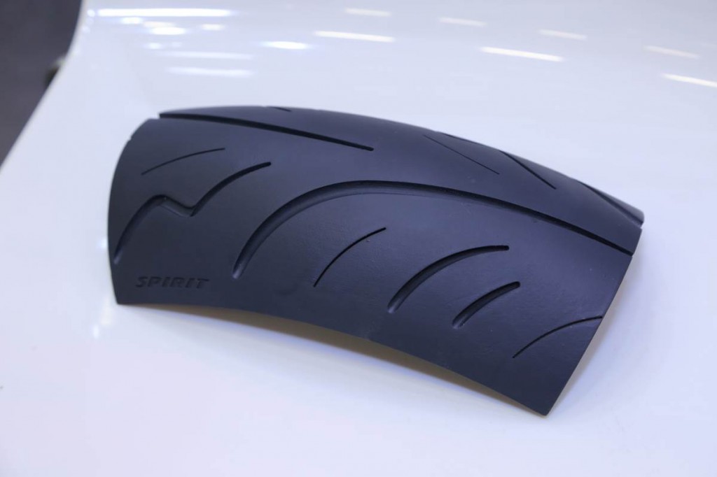 New Avon sport touring tyre