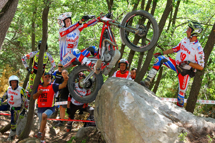 Arnau Farre Dunlop D803  GP