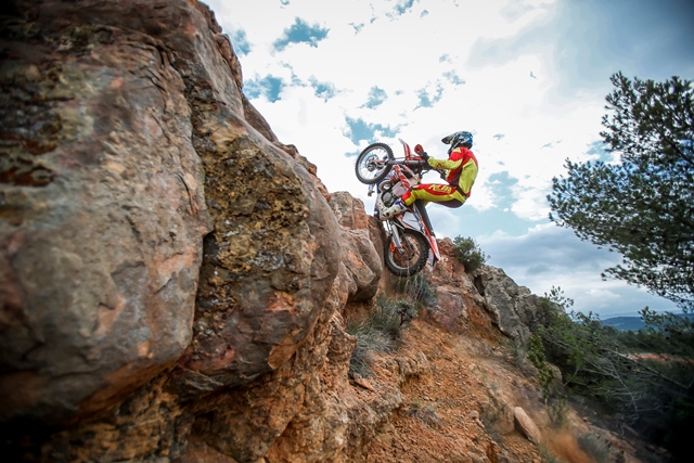 New Michelin enduro tyres UK availability