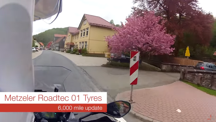 Metzeler Roadtec 01 video review