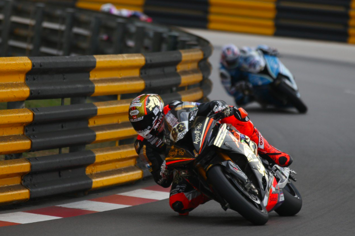 Peter Hickman on Dunlop