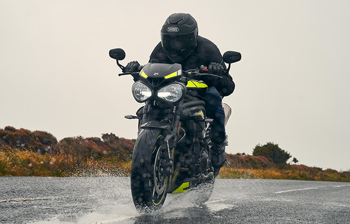 Metzeler Sportec M9RR