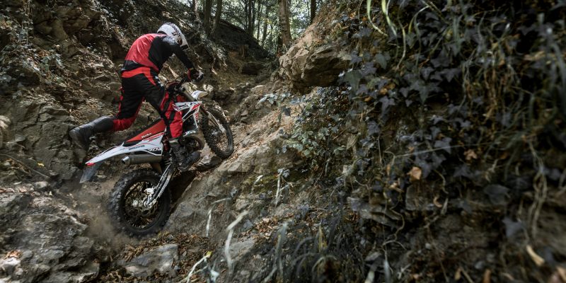 Bridgestone E50 Extreme