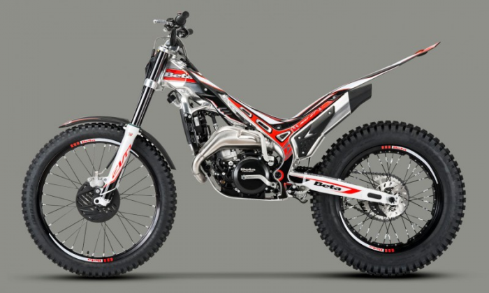 Beta Evo 2T Dunlop tyres