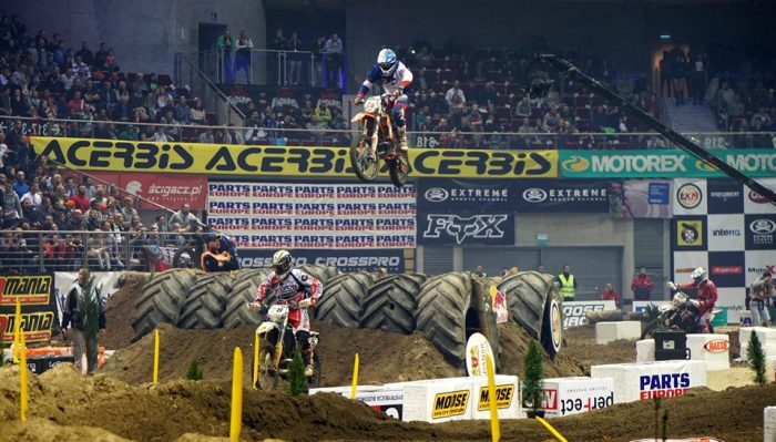 Blazusiak Dominates Maxxis Super Enduro Opener