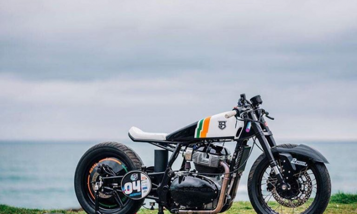 Sinroja Two Smoking Barrels GT650