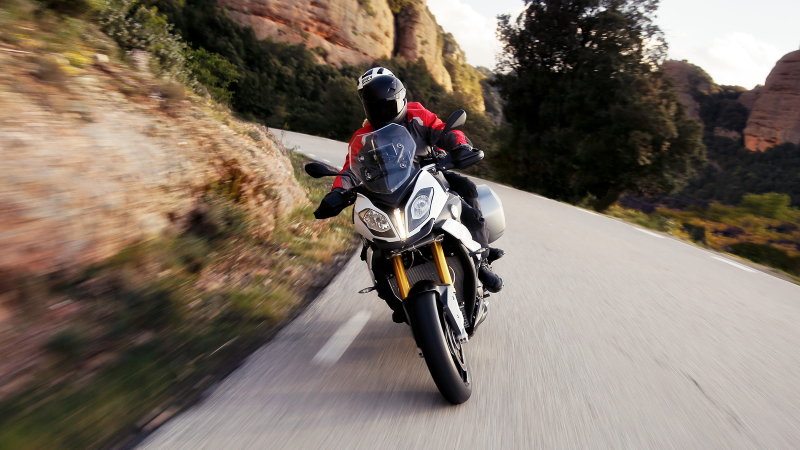 BMW S1000XR tyres